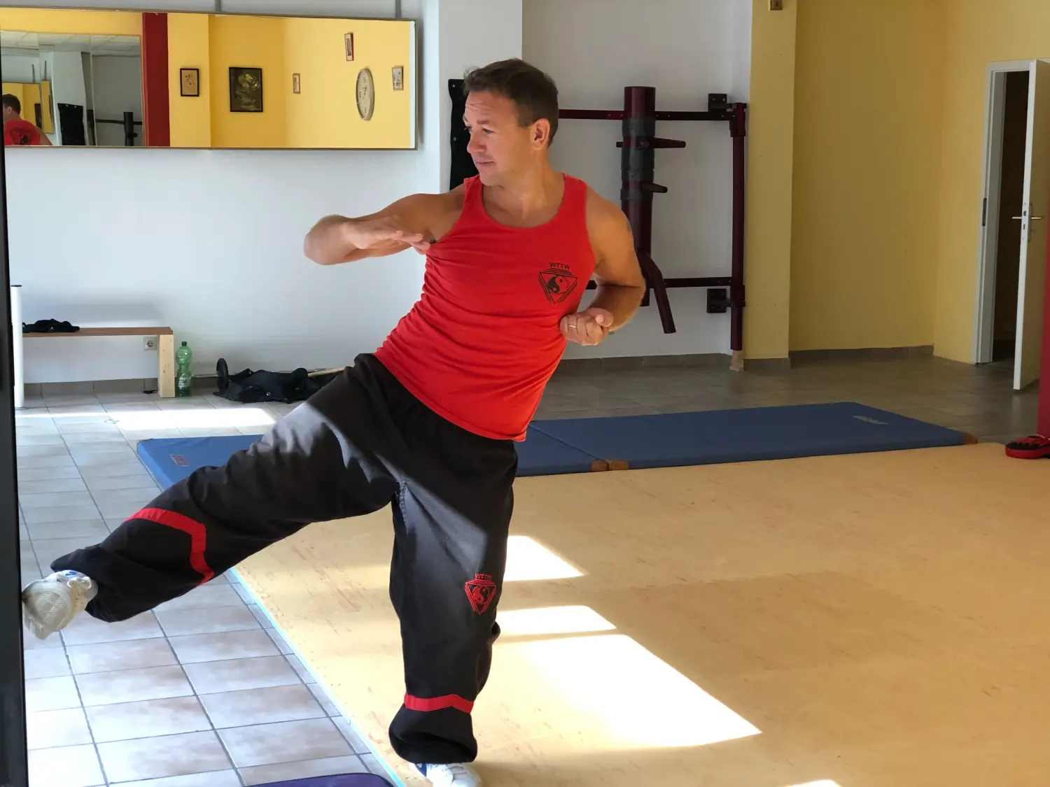 Wyngtsun – Thomas Wystub zeigt seine Kampfkunstfähigkeiten