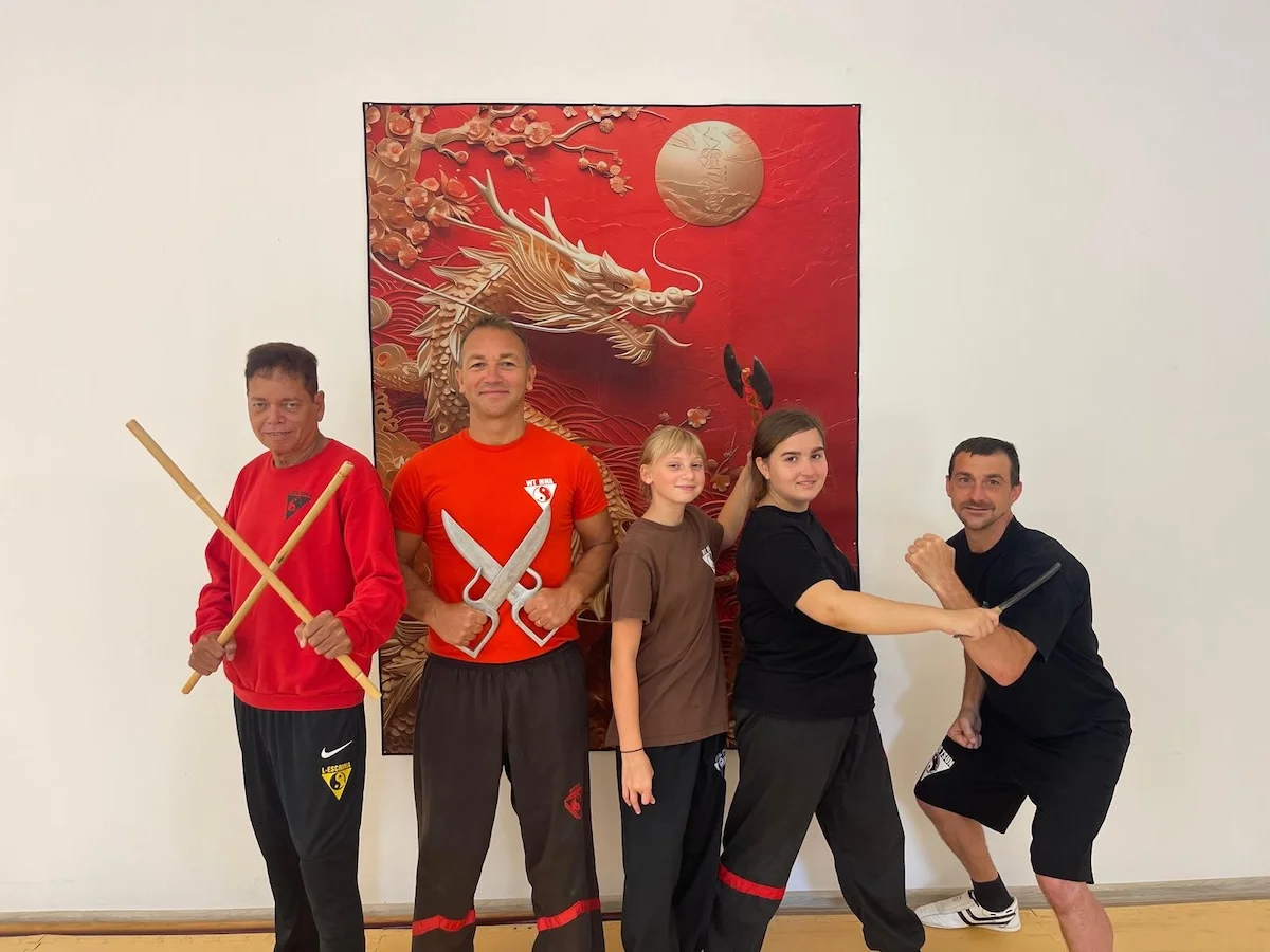 Wyngtsun- Thomas Wystub mit seinen Schülern